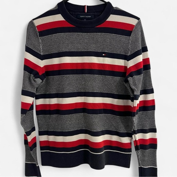 Tommy Hilfiger Vintage 1990s/2000s Y2K Crewneck Sweater - Picture 2 of 7